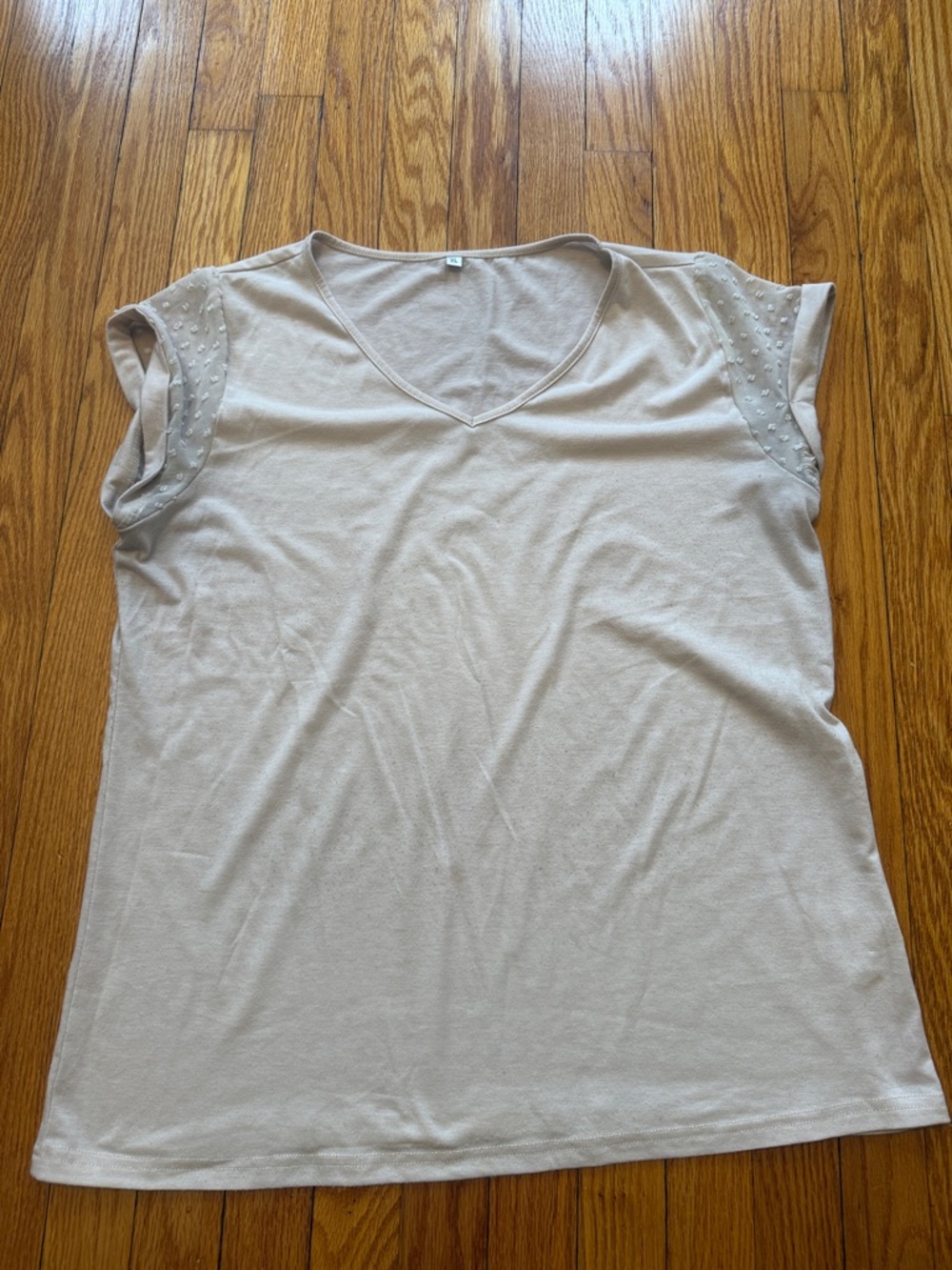 Women's V-Neck Cap Sleeve Top in Light Taupe